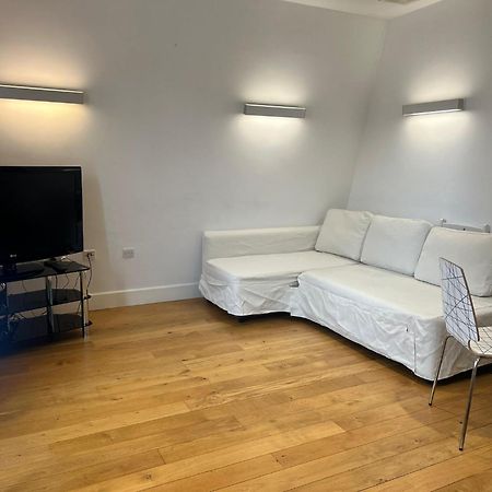 One Bedroom Apartment In Holborn Лондон Екстер'єр фото