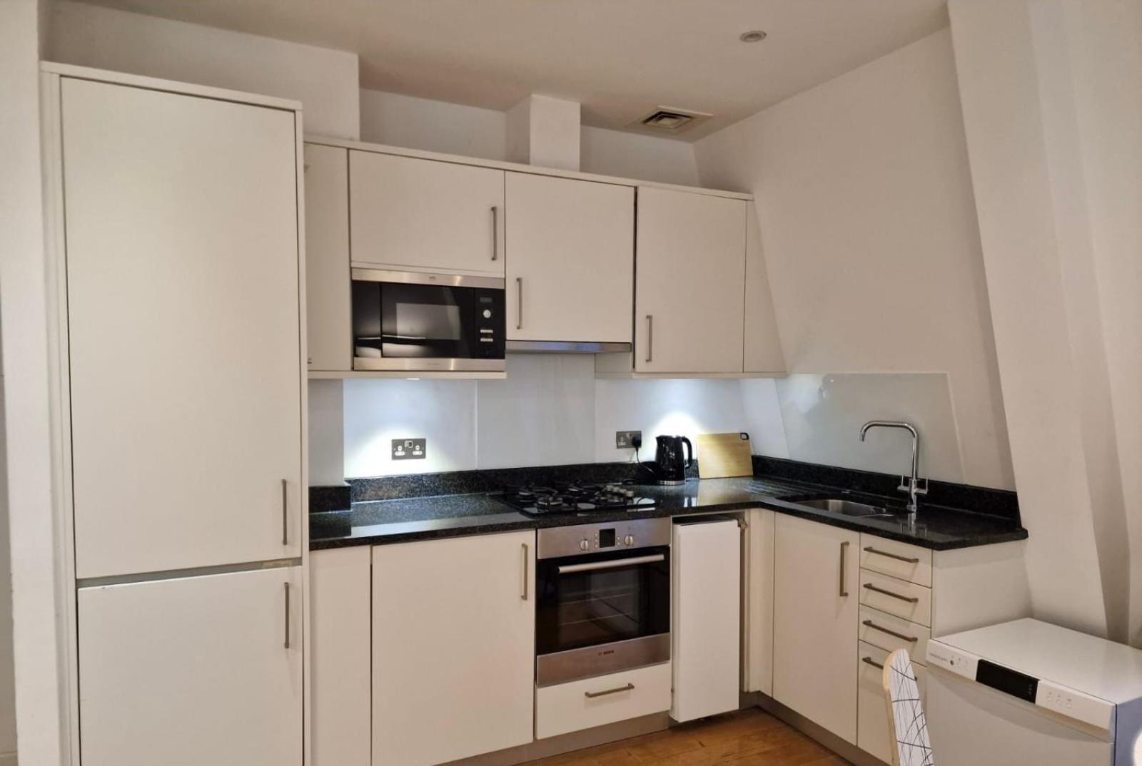 One Bedroom Apartment In Holborn Лондон Екстер'єр фото