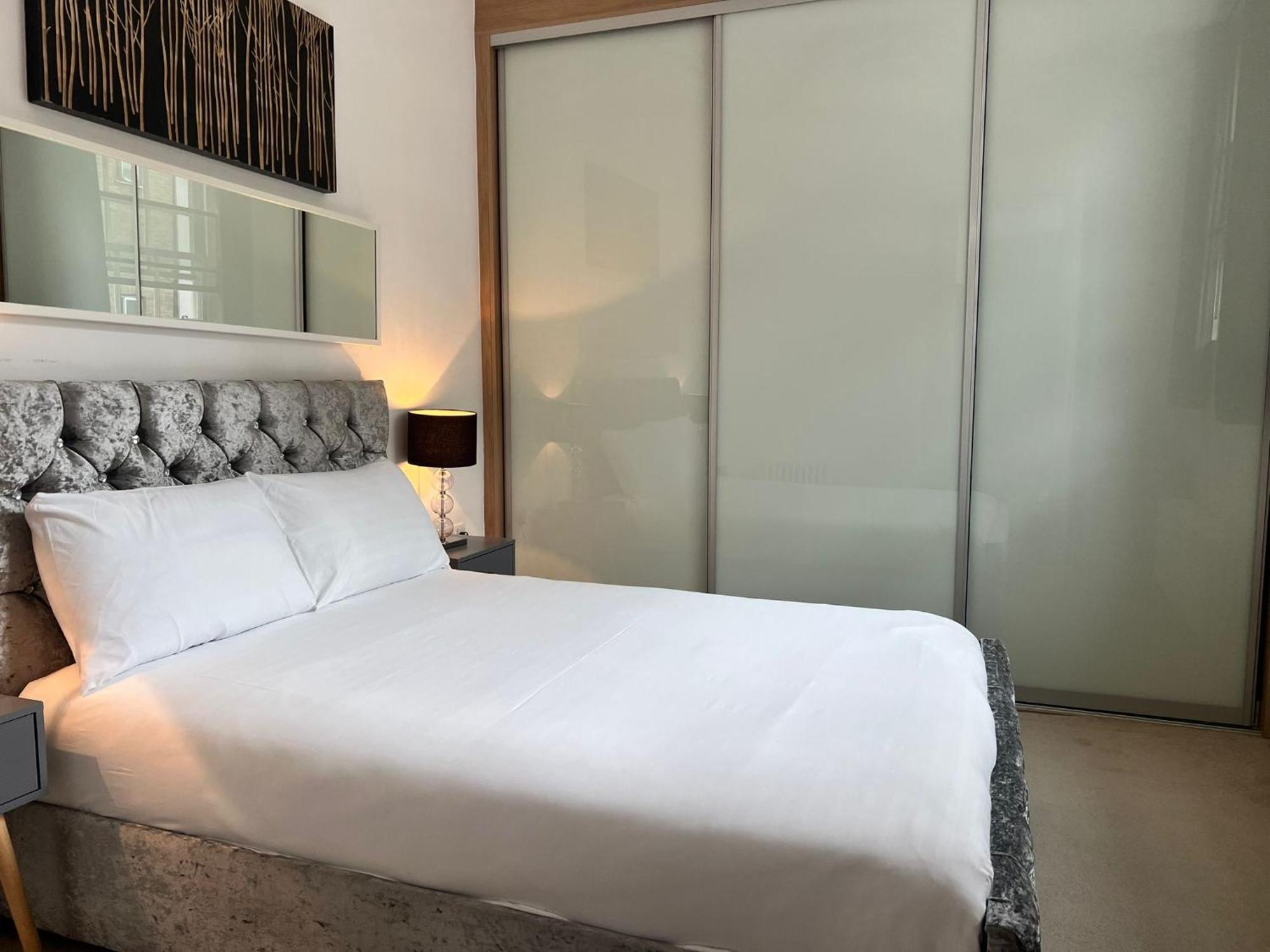 One Bedroom Apartment In Holborn Лондон Екстер'єр фото